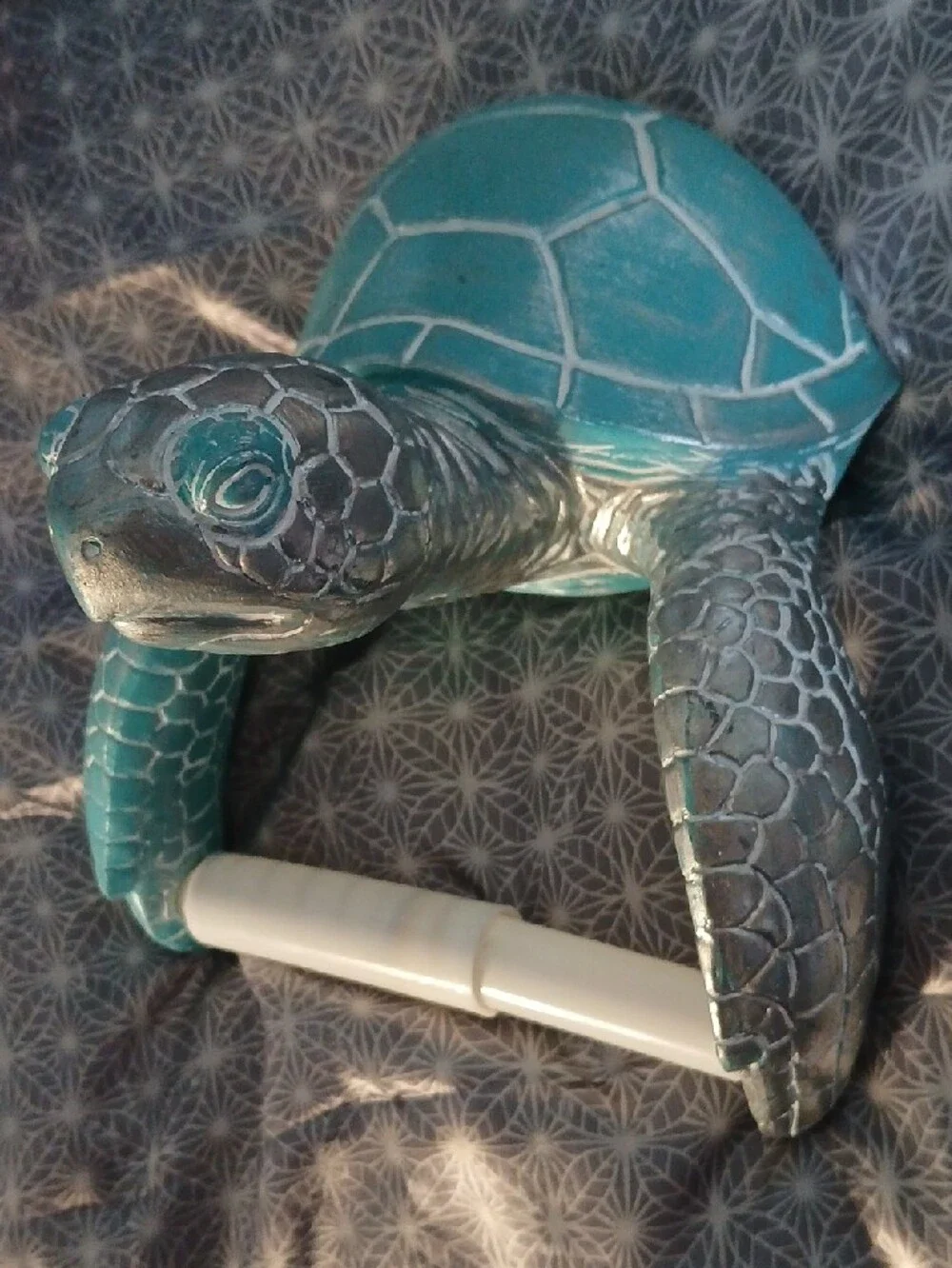 Teal Turtle Reptile Habitat Accessory - Decorative Toilet Paper Holder